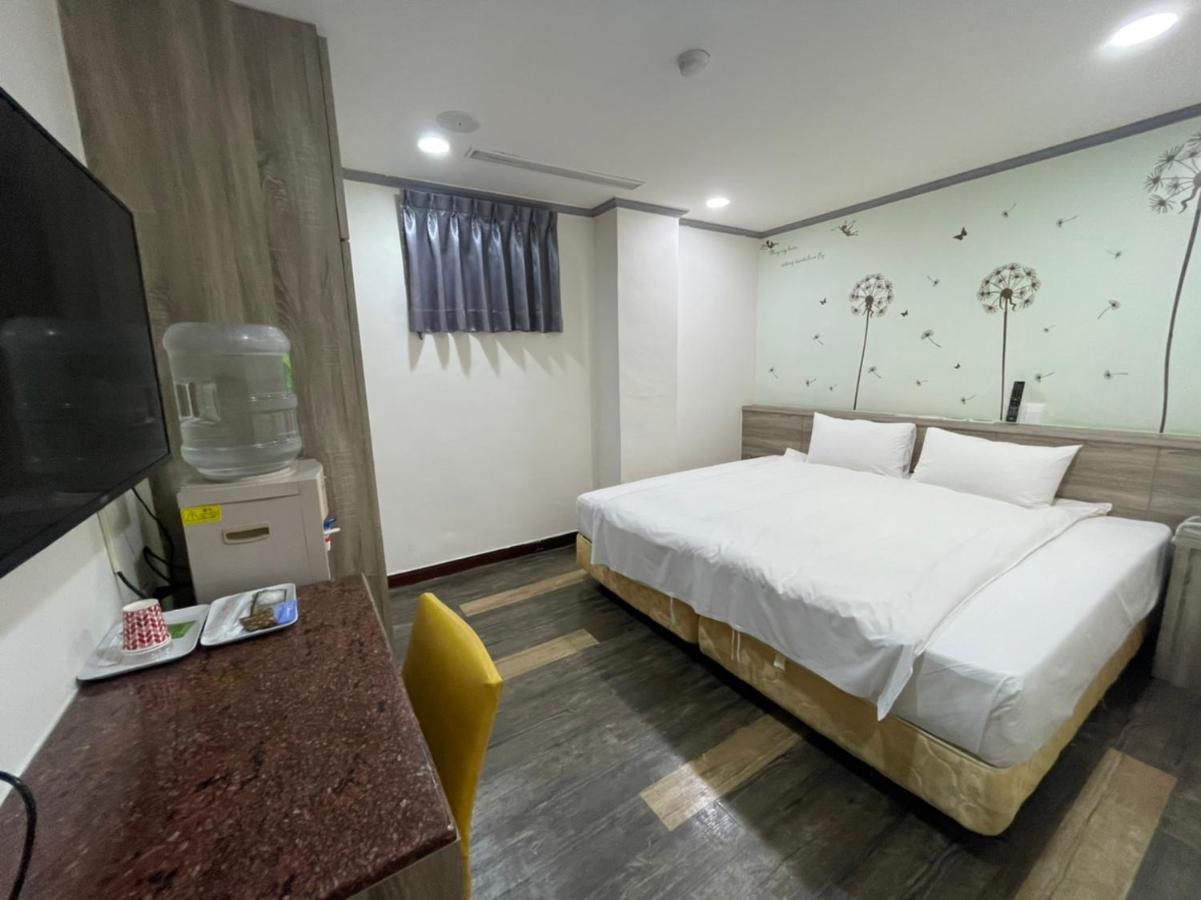 ז'ונגלי A22 Wei Lu Hotel מראה חיצוני תמונה