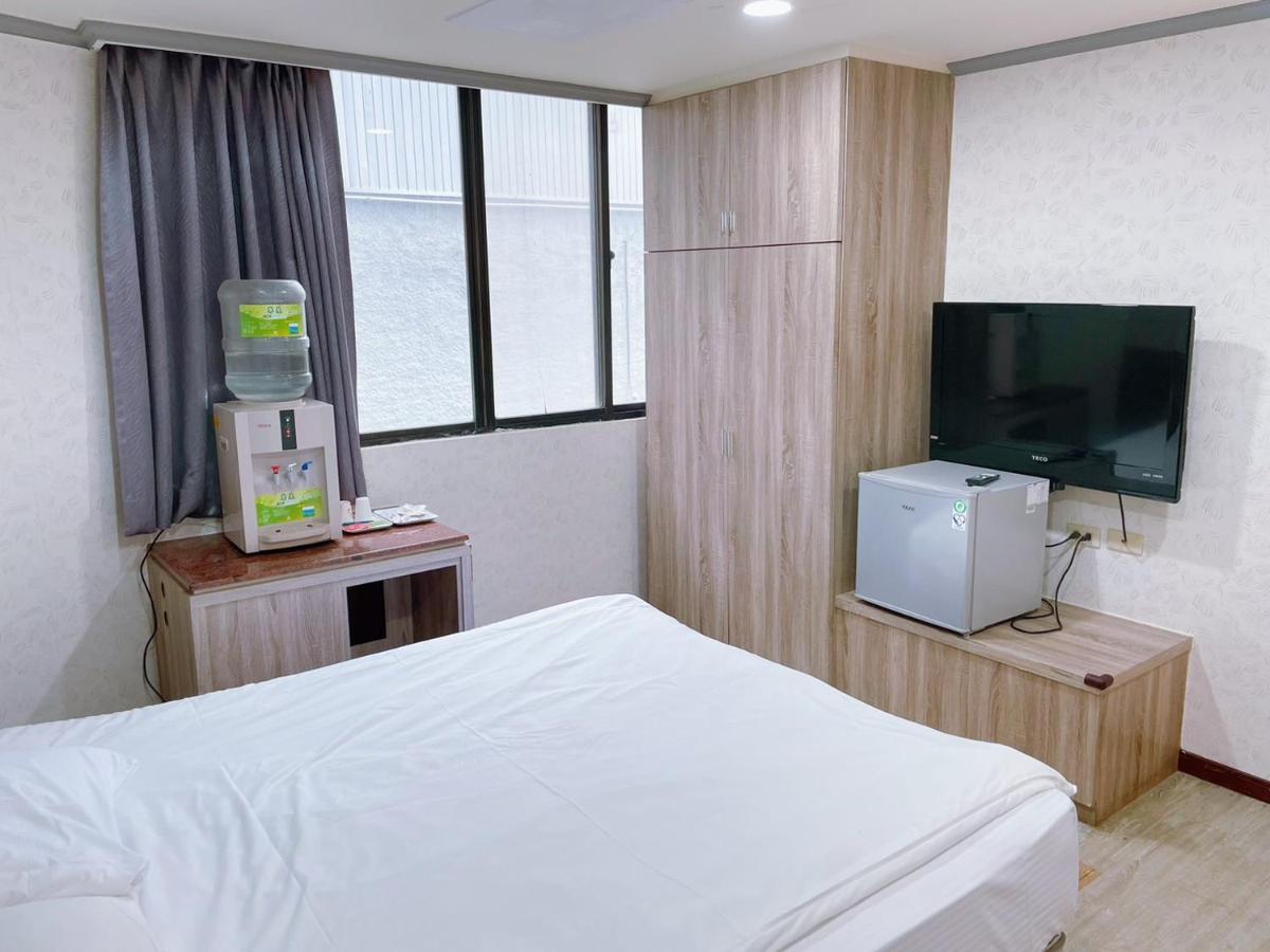 ז'ונגלי A22 Wei Lu Hotel מראה חיצוני תמונה
