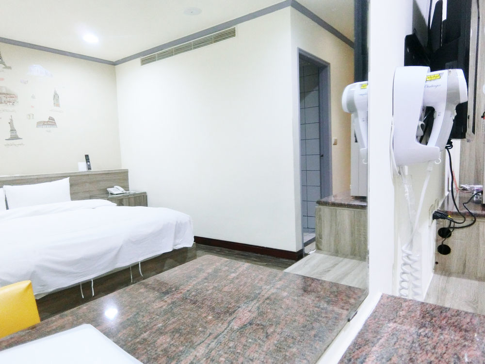 ז'ונגלי A22 Wei Lu Hotel מראה חיצוני תמונה