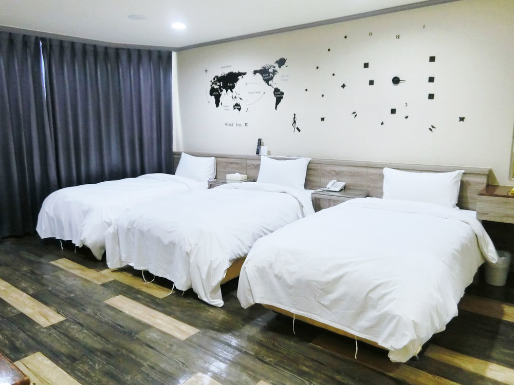 ז'ונגלי A22 Wei Lu Hotel מראה חיצוני תמונה